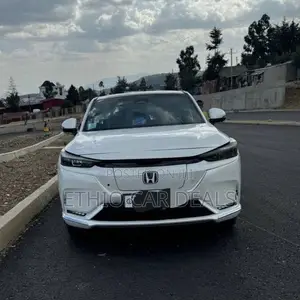 Honda e:NS1 2025 White