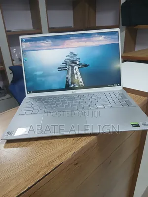 New Laptop Dell Inspiron 11 3000 16GB Intel Core i7 SSD 512GB