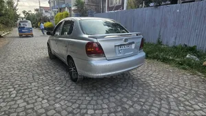 Toyota Platz 2005 Silver