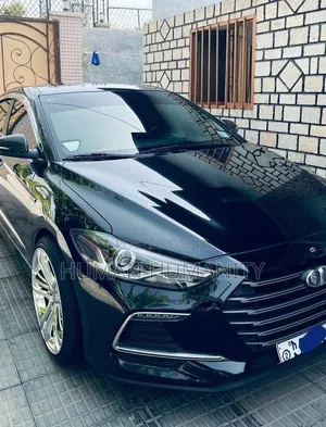 Hyundai Avante 2017 Black