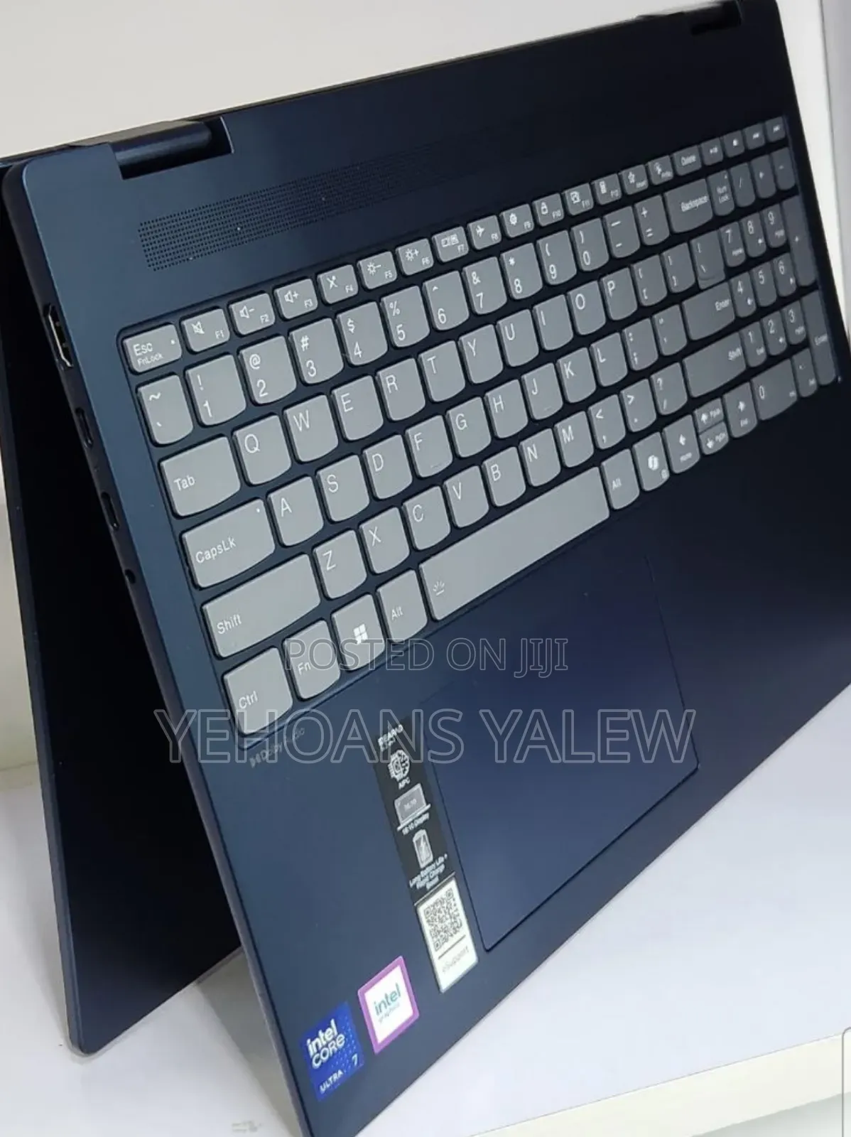 New Laptop Lenovo Yoga 7i 32GB Intel Core Ultra 7 SSD 1T