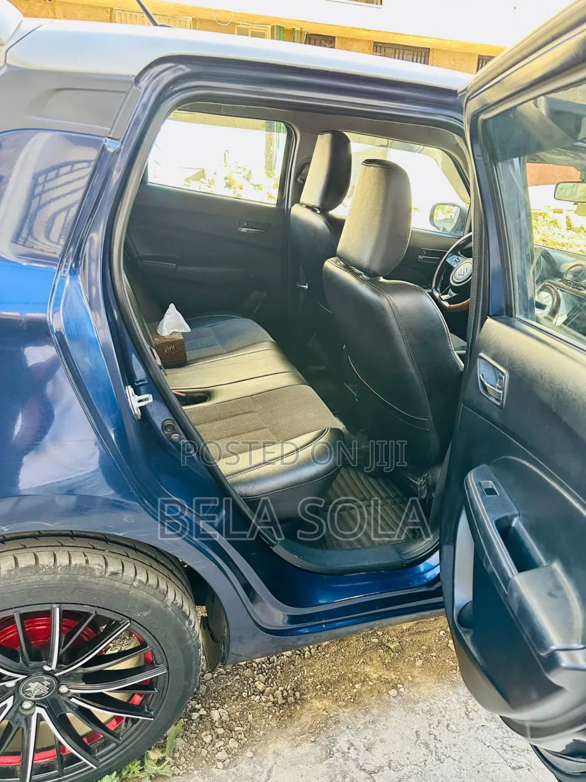 Suzuki Swift 2022 Blue