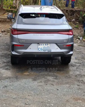BYD E2 43 kWh 94 hp FWD 2024 Gray