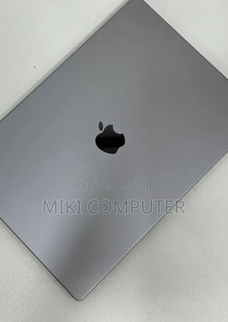New Laptop Apple MacBook Pro M1 32GB Intel SSD 512GB