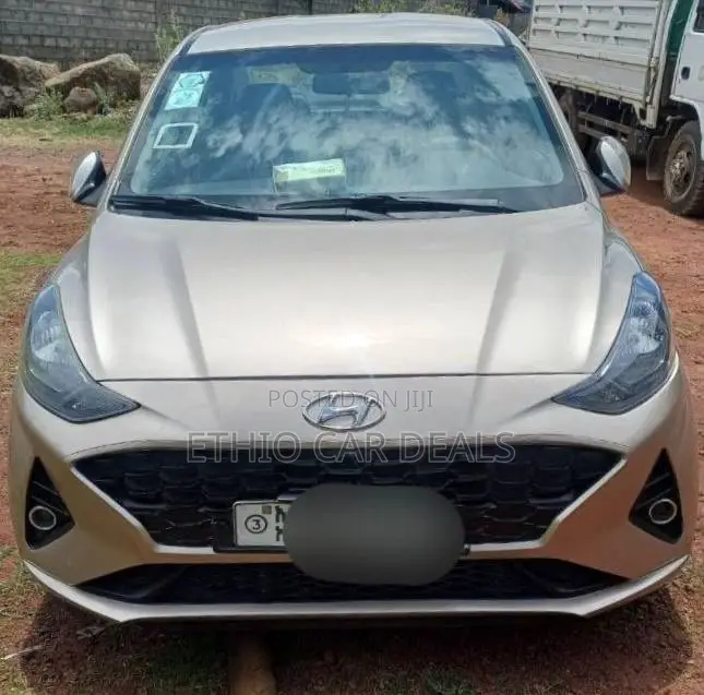 Hyundai I10 2021 Gold