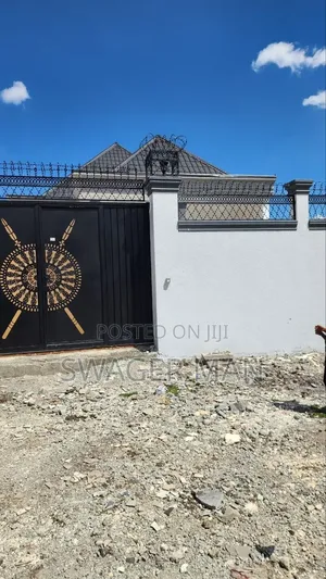 Furnished 6bdrm Villa in Tafo, Yeka for sale