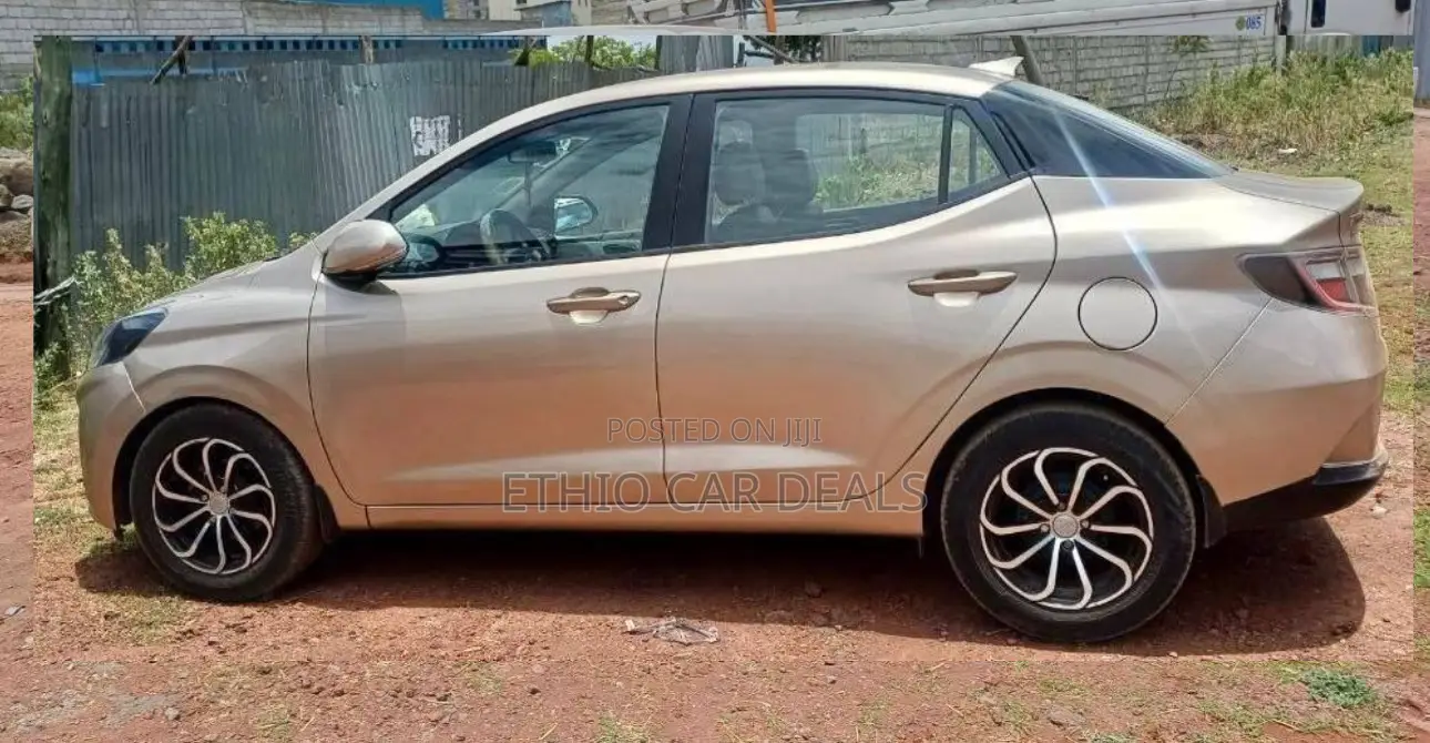 Hyundai I10 2021 Gold