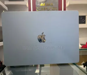 New Laptop Apple MacBook Air 2025 M4 15-inch 24GB Apple M5 SSD 512GB