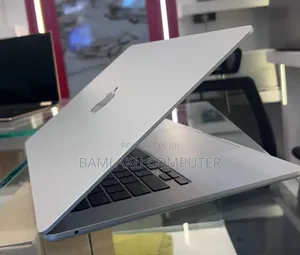 New Laptop Apple MacBook Air 2025 M4 15-inch 24GB Apple M5 SSD 512GB