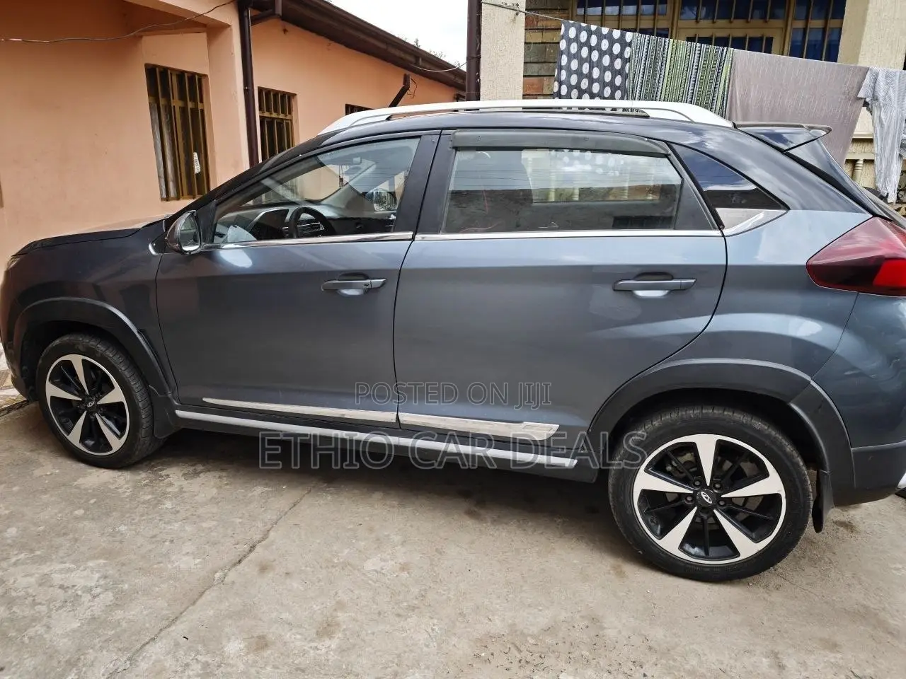 Chery Tiggo 2 2022 Burgundy