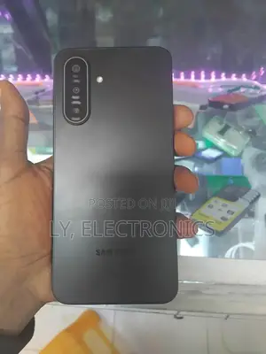 New Samsung Galaxy A17 5G 256 GB Black