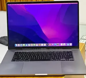 New Laptop Apple MacBook Pro 2018 32GB Intel Core i9 SSD 2T