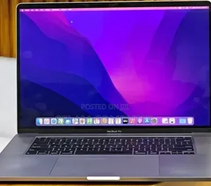 New Laptop Apple MacBook Pro 2018 32GB Intel Core i9 SSD 2T