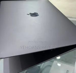 New Laptop Apple MacBook Air 2020 8GB Intel Core i3 SSD 256GB