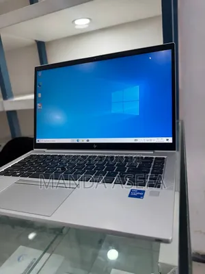 New Laptop HP EliteBook 840 G8 16GB Intel Core i5 SSD 512GB