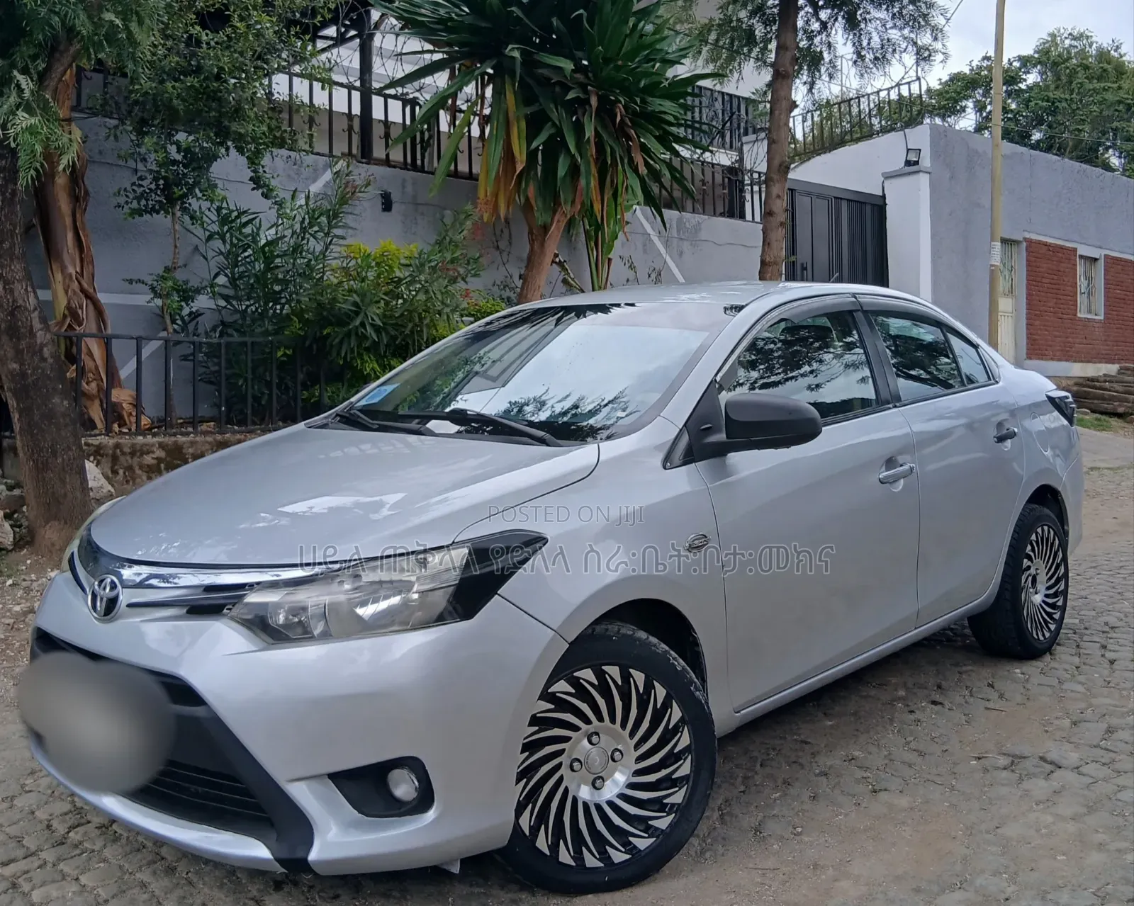 Toyota Yaris 2014 Silver