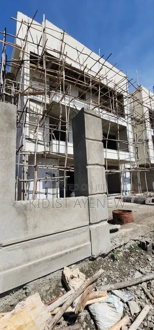6bdrm Villa in Enyi Realestate, Nifas Silk-Lafto for sale