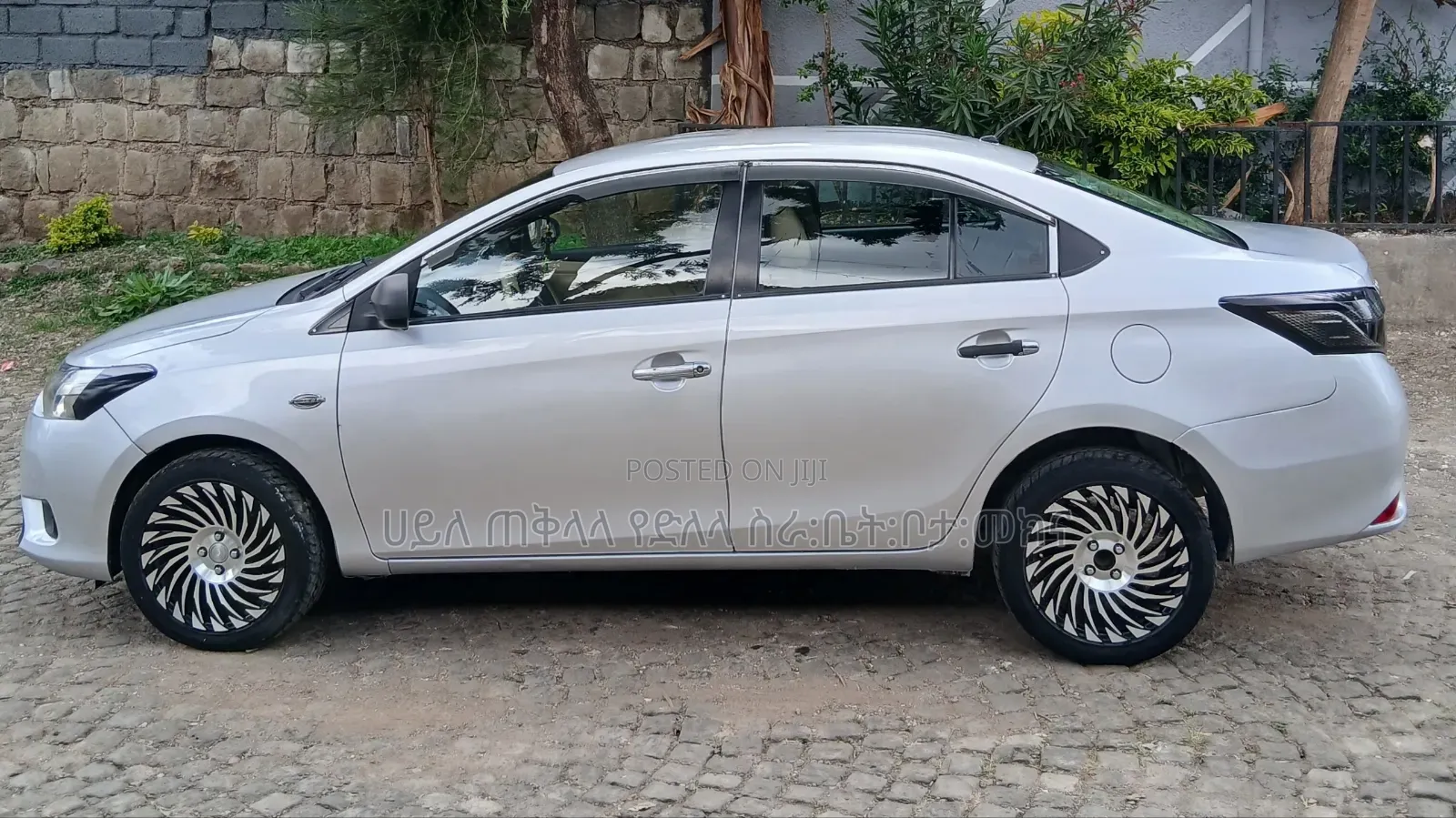 Toyota Yaris 2014 Silver