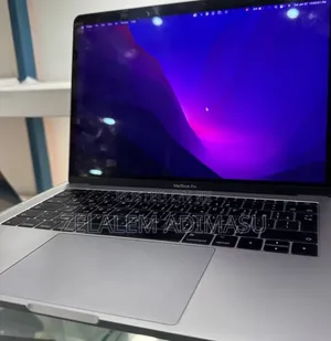 New Laptop Apple MacBook Pro 2017 8GB Intel Core i5 SSD 128GB