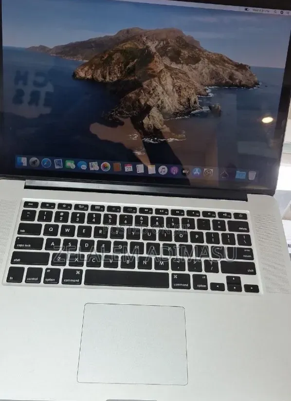 New Laptop Apple MacBook Pro 2014 16GB Intel Core i7 SSD 256GB