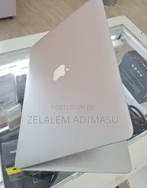 New Laptop Apple MacBook Pro 2014 16GB Intel Core i7 SSD 256GB