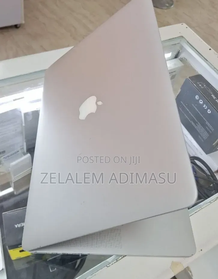 New Laptop Apple MacBook Pro 2014 16GB Intel Core i7 SSD 256GB