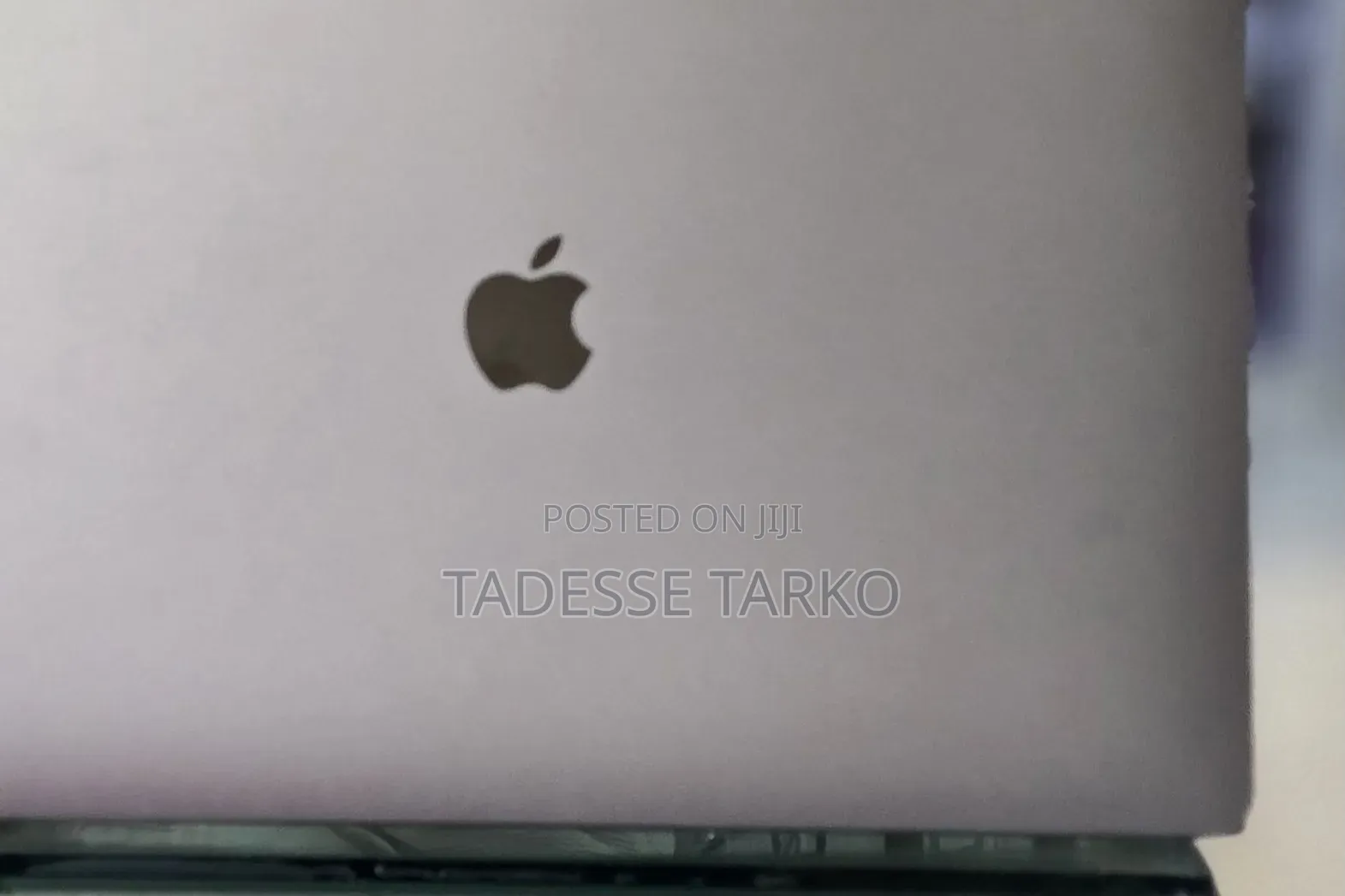 New Laptop Apple MacBook Pro 2018 32GB Intel Core i9 SSD 1T