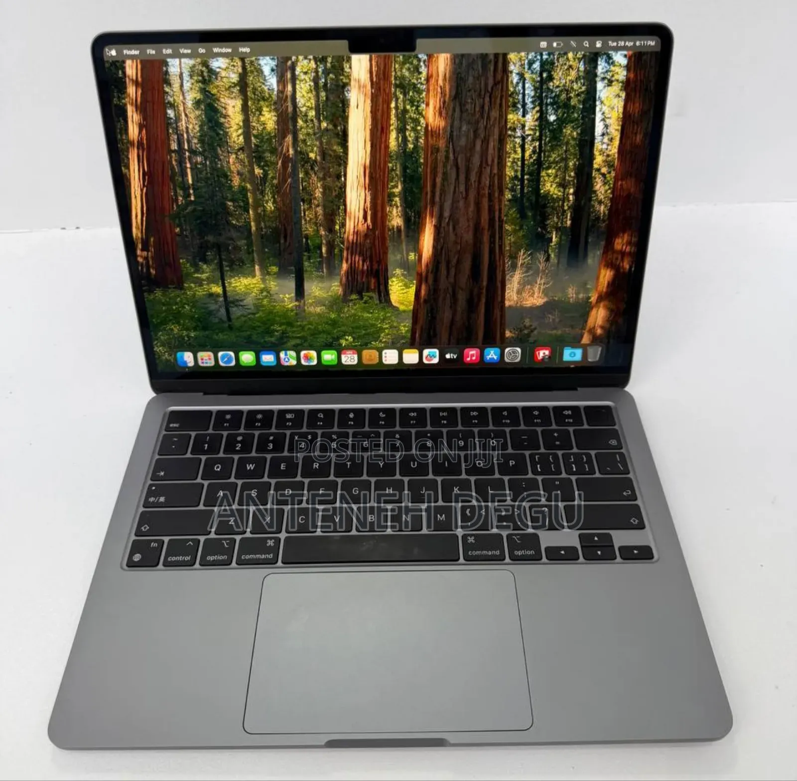 New Laptop Apple MacBook Air 2024 M3 13-inch 16GB Apple M3 SSD 256GB