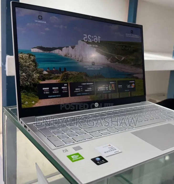 New Laptop HP Pavilion 15 16GB Intel Core i5 SSD 512GB