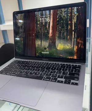New Laptop Apple MacBook 8GB SSD 256GB