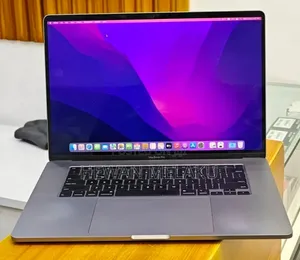 New Laptop Apple MacBook Pro 2018 32GB Intel Core i9 SSD 2T