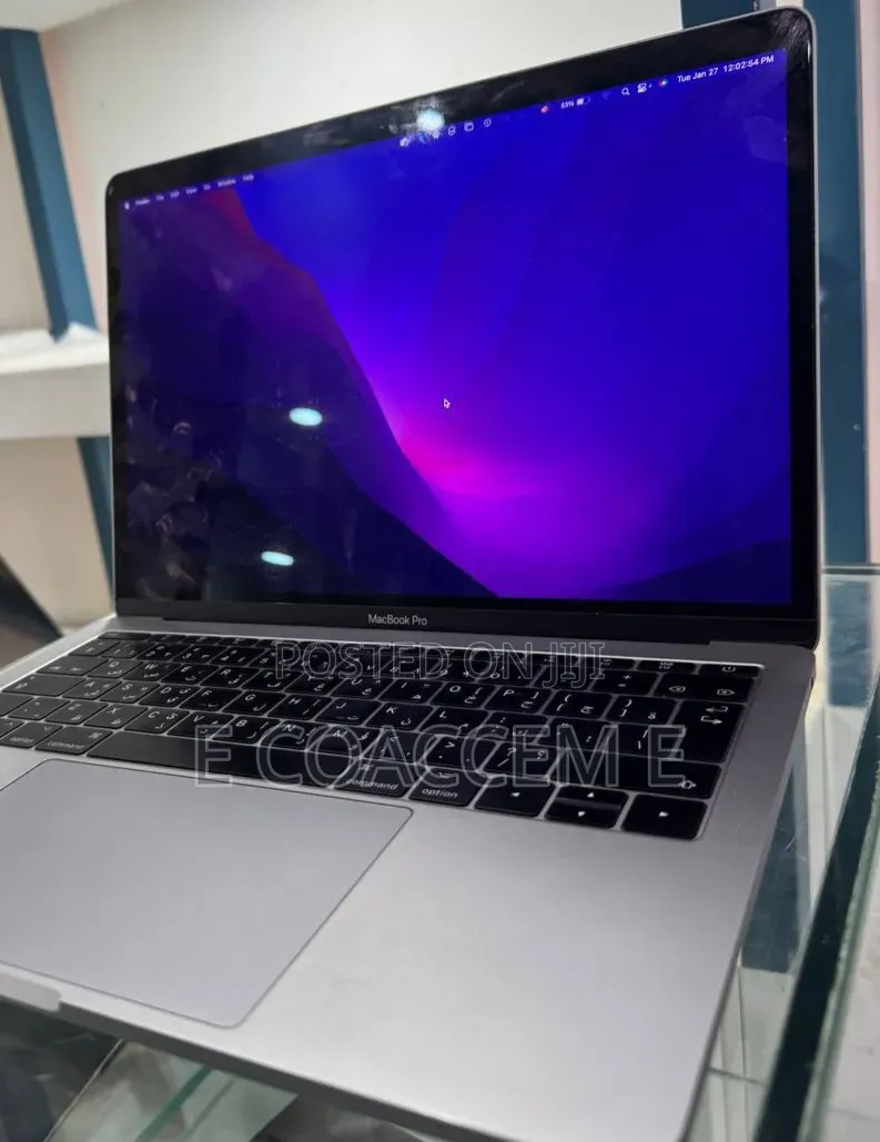 New Laptop Apple MacBook 8GB Intel Core i5 SSD 128GB