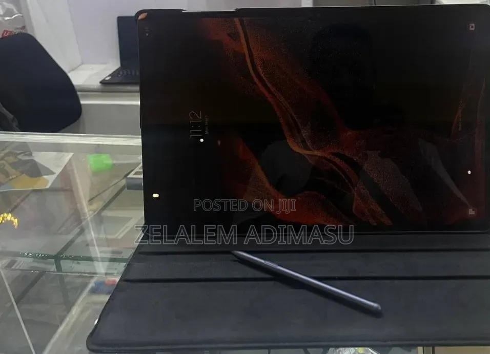 New Samsung Galaxy Tab S8 256 GB Black