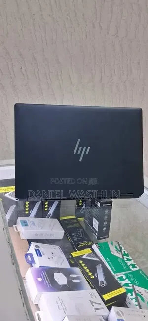 New Laptop HP Spectre 14 32GB Intel Core Ultra 7 SSD 1T