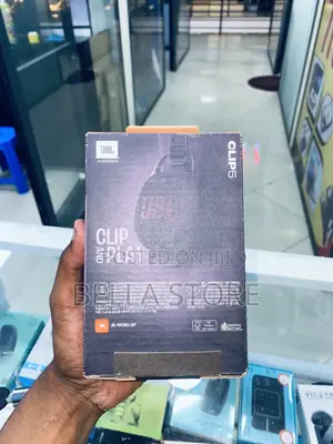 JBL Clip 5