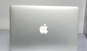 New Laptop Apple MacBook Pro 2013 8GB Intel Core i5 SSD 256GB