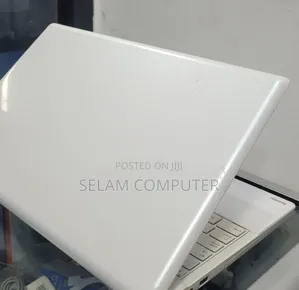 New Laptop Toshiba Satellite C55 8GB Intel Core i3 HDD 1T