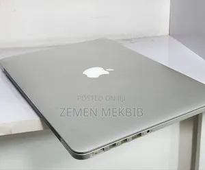 Laptop Apple MacBook Pro 2013 8GB Intel Core i5 SSD 256GB