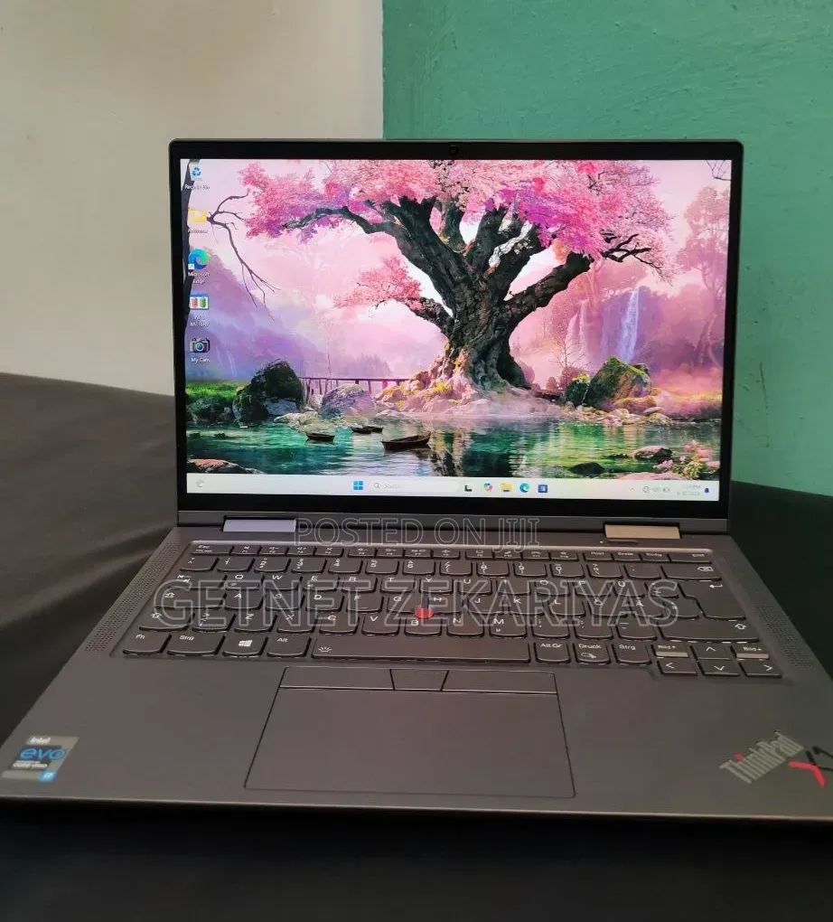 New Laptop Lenovo ThinkPad X1 Yoga 16GB Intel Core i7 SSD 512GB