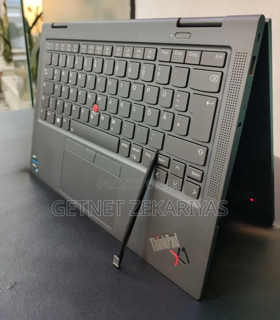 New Laptop Lenovo ThinkPad X1 Yoga 16GB Intel Core i7 SSD 512GB