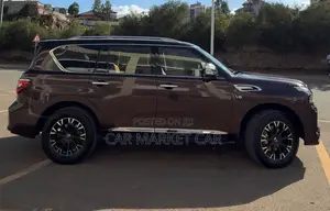 Nissan Patrol 2017 Brown
