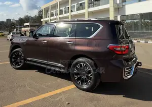 Nissan Patrol 2017 Brown