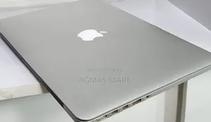 New Laptop Apple MacBook Pro 2013 8GB Intel Core i5 SSD 256GB