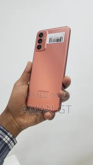 New Samsung Galaxy M23 5G 128 GB Rose Gold
