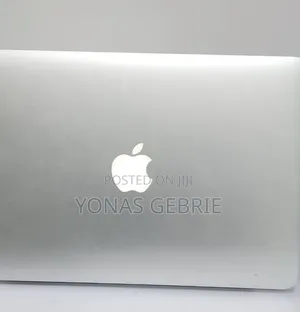New Laptop Apple MacBook 8GB Intel Core i5 SSD 256GB