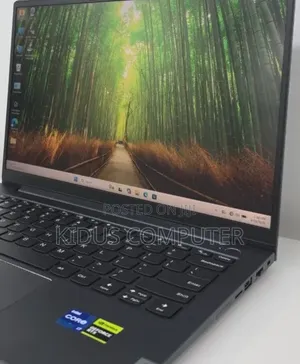 New Laptop Lenovo ThinkBook 13 16GB Intel Core i7 SSD 512GB