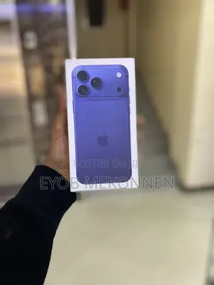 New Apple iPhone 17 Pro Max 256 GB Blue