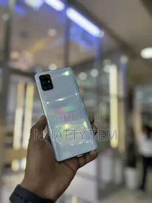 Samsung Galaxy A71 128 GB White