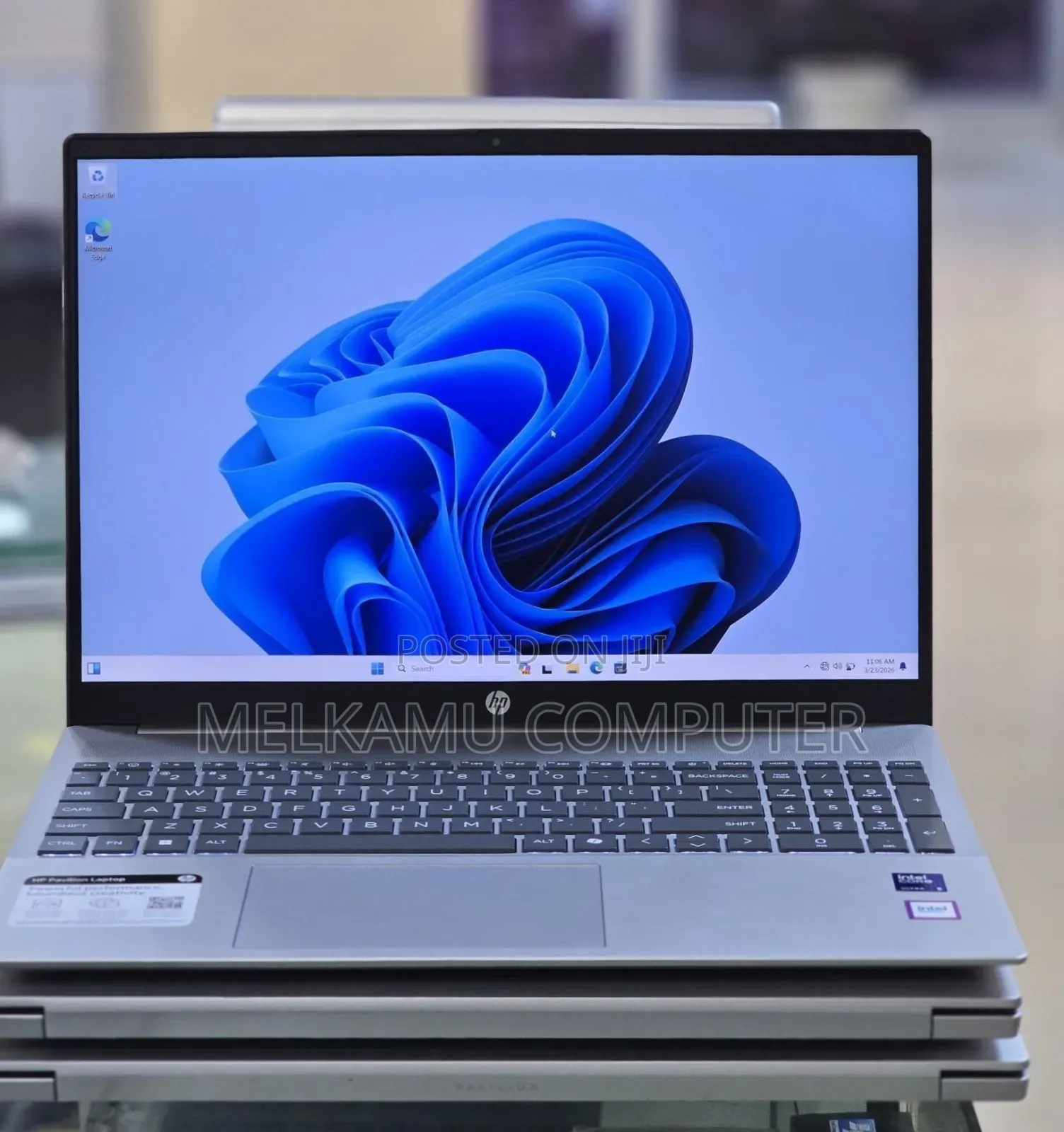 New Laptop HP Pavilion 15 8GB Intel Core i5 SSD 512GB