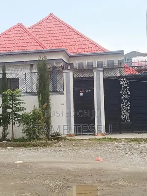 Furnished 3bdrm Villa in ሀያት, Bole for sale